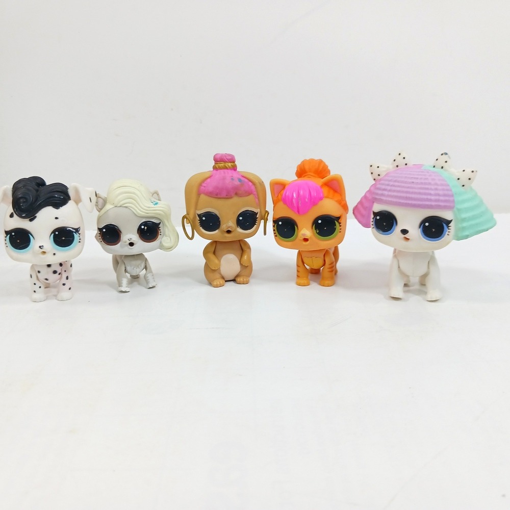 LOL Surprise Pets Lot of 5 Figures Dalmatian Dog Cat Puppy Collection Toy Mixed